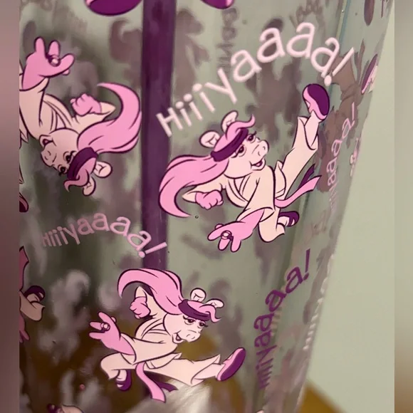 Disney Miss Piggy Tumbler - Picture 2 of 3